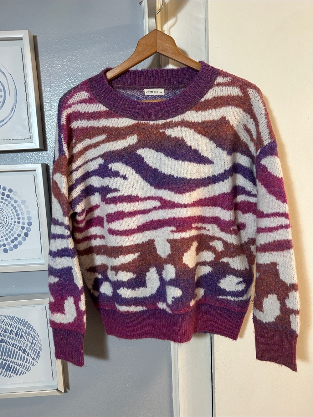 ANDTHEWHY Women’s Crewneck Animal-Print Sweater in Purple Pink White Size S/M